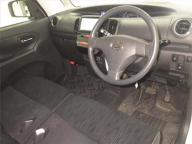 Daihatsu Tanto  с аукциона в Японии