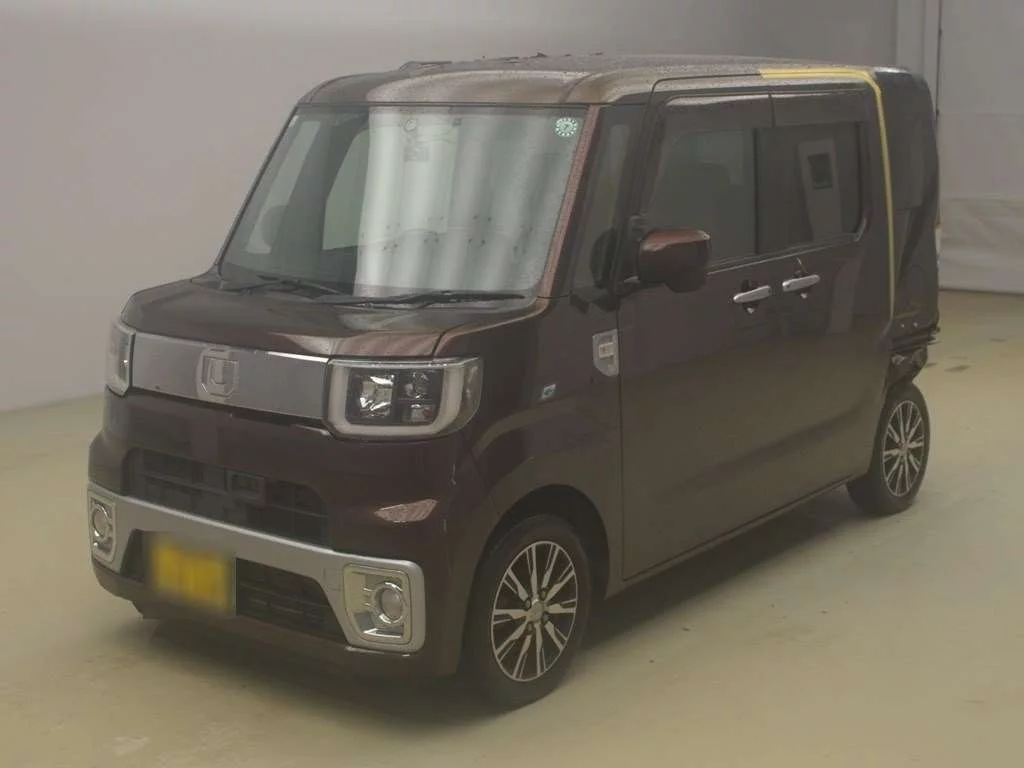 Daihatsu Wake  с аукциона в Японии
