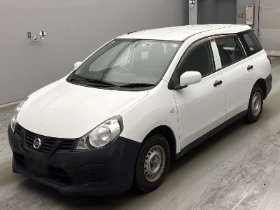 Nissan AD