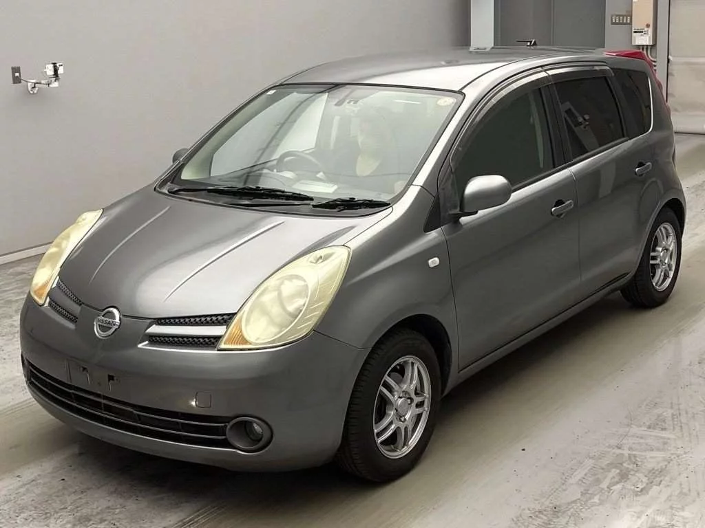 Nissan Note  с аукциона в Японии