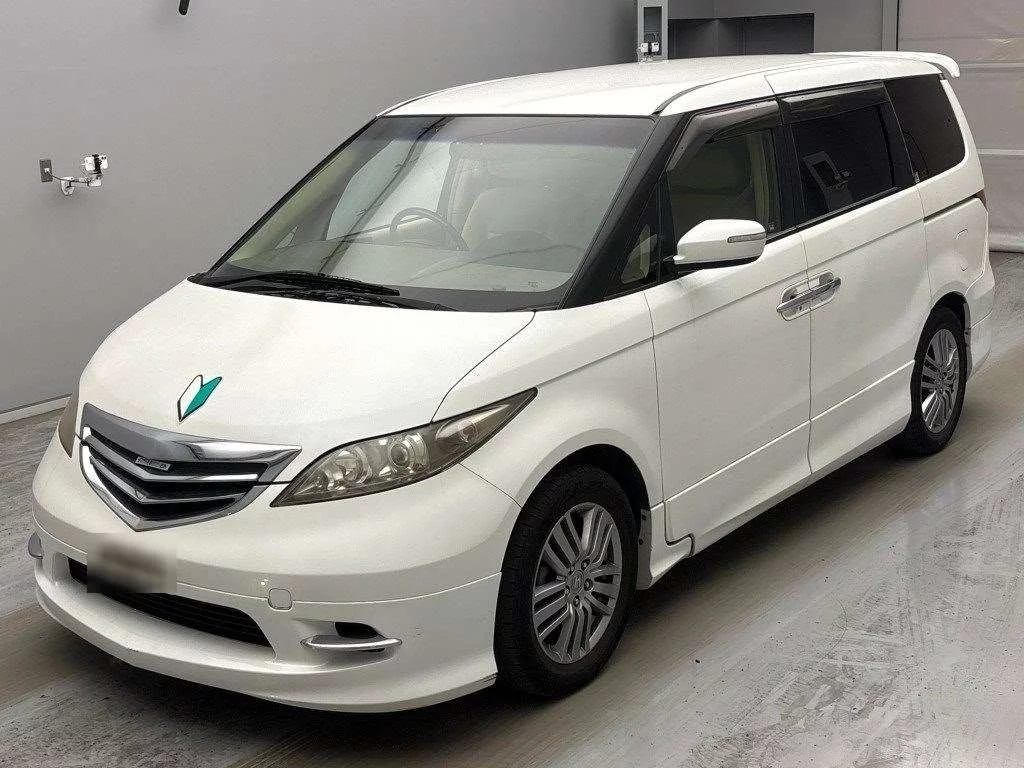 Honda Elysion  с аукциона в Японии