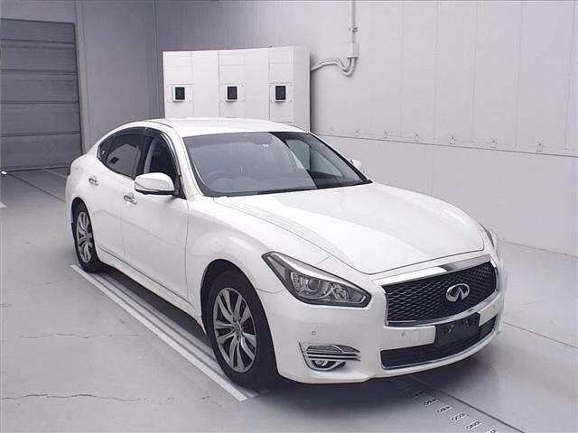 Nissan Fuga  с аукциона в Японии
