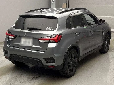 Mitsubishi RVR