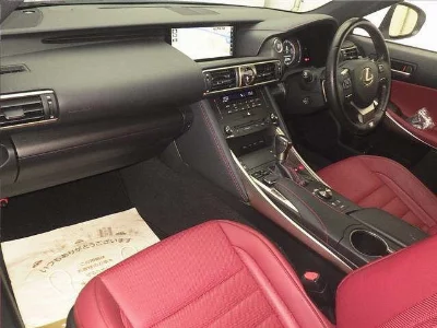 LEXUS IS