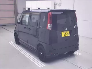 Suzuki Palette