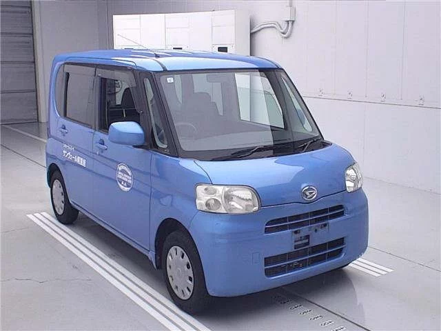 Daihatsu Tanto  с аукциона в Японии