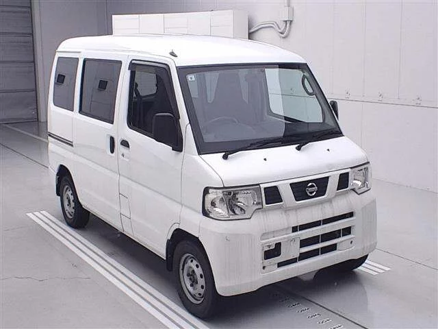Nissan NV100 Clipper  с аукциона в Японии