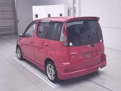 Toyota FUN CARGO