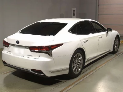 Lexus LS500h