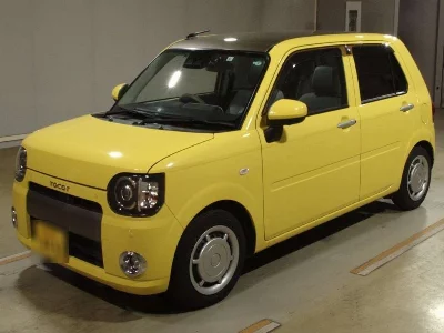 Daihatsu Mira Tocot