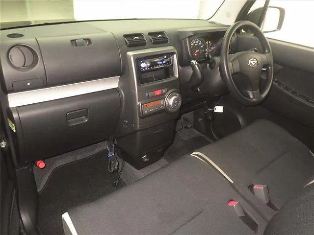 Daihatsu Move Conte  с аукциона в Японии