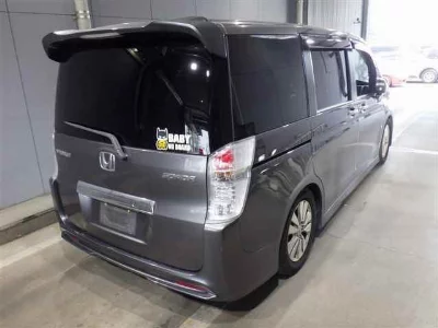 Honda STEPWGN SPADA
