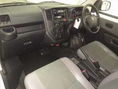 TOYOTA TOWN ACE