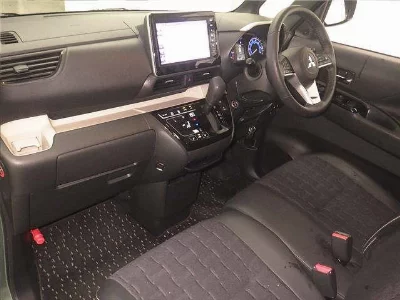 Mitsubishi Delica Mini