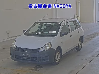 Mitsubishi LANCER CARGO
