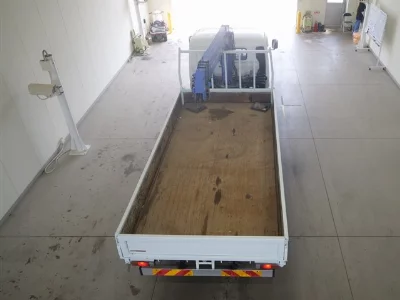 MITSUBISHI CANTER