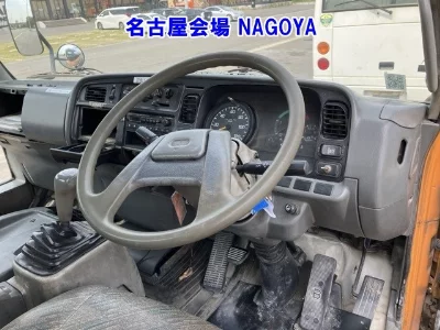 MITSUBISHI FUSO FIGHTER MIGNON