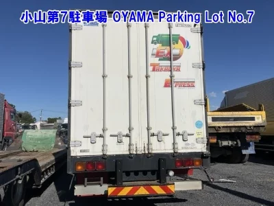 ISUZU GIGA