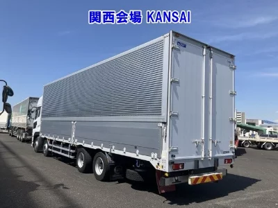 NISSAN DIESEL (UD) QUON