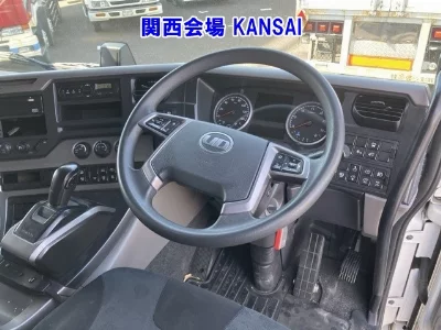 NISSAN DIESEL (UD) QUON