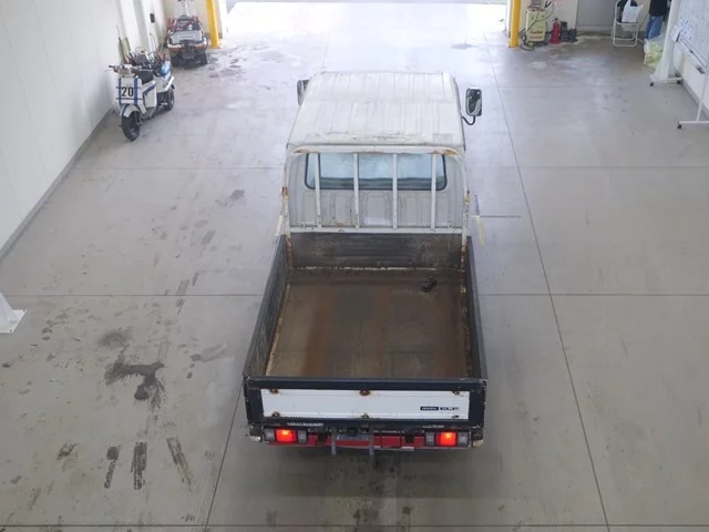 Isuzu Elf  с аукциона в Японии