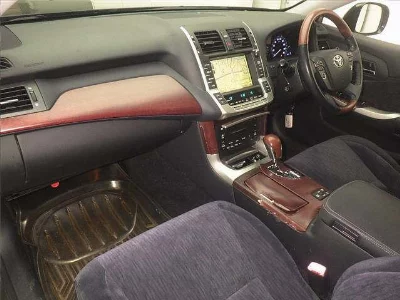 Toyota CROWN MAJESTA