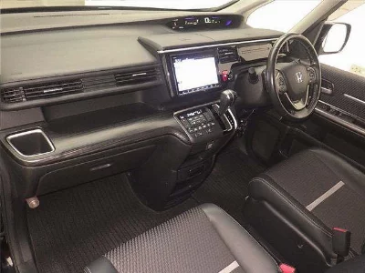 Honda STEPWGN SPADA