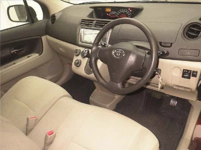 Toyota Passo Sette