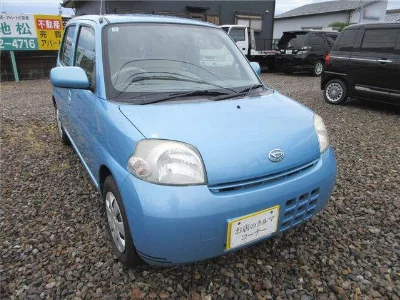 Daihatsu Esse