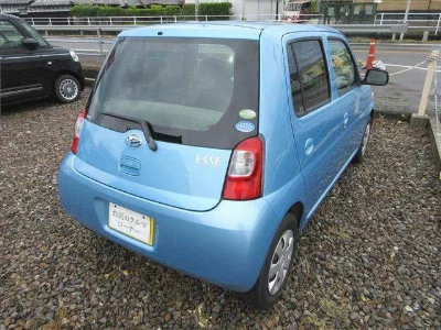 Daihatsu Esse