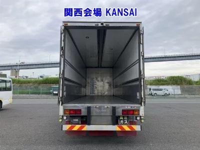 NISSAN DIESEL (UD) QUON