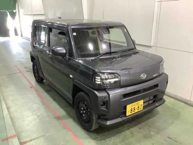 Daihatsu Taft  с аукциона в Японии
