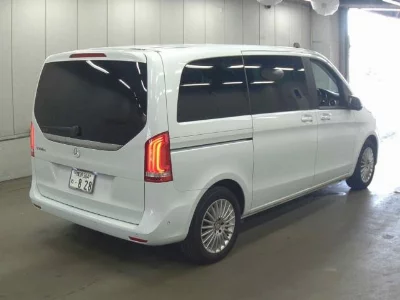 Mercedes-Benz V-Class