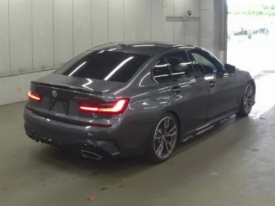 BMW 3 SERIES