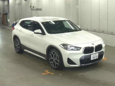BMW X2