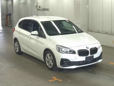 BMW 2 SERIES