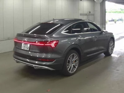 AUDI E-TRON SPORTBACK