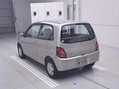 Mitsubishi Minica