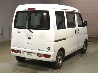 Toyota Pixis Van
