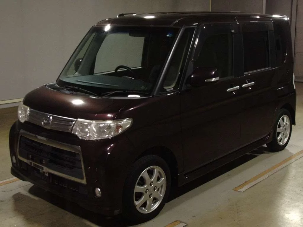 Daihatsu Tanto  с аукциона в Японии