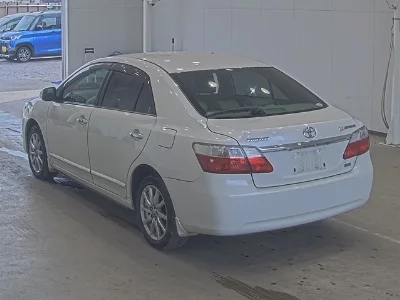 TOYOTA PREMIO