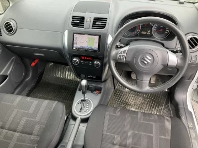 SUZUKI SX4
