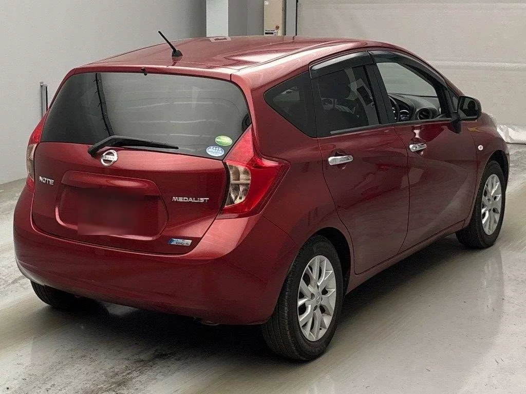 Nissan Note  с аукциона в Японии