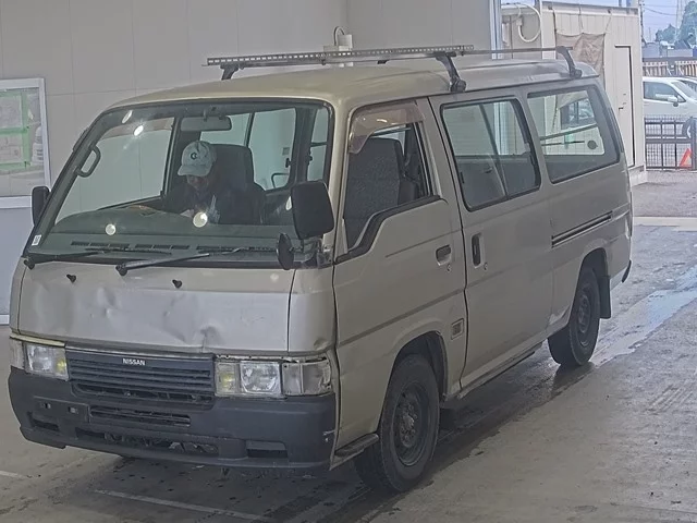 Nissan Homy  с аукциона в Японии