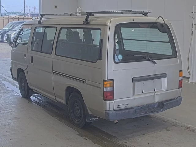 Nissan Homy  с аукциона в Японии