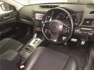 SUBARU LEGACY B4