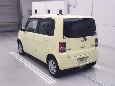 Daihatsu Move Conte