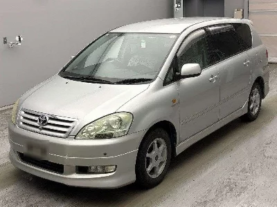 Toyota Ipsum