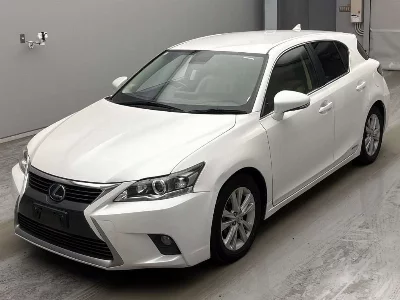 Lexus CT200h