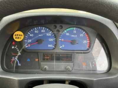 NISSAN DIESEL (UD) QUON